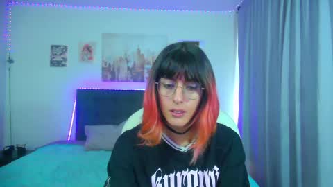 goth_minerva online show from April 11, 2:21 pm