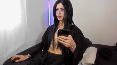 Snapshot of goth_ru chatting on December 15, 6:59 pm Russ online show from December 15, 6:59 pm