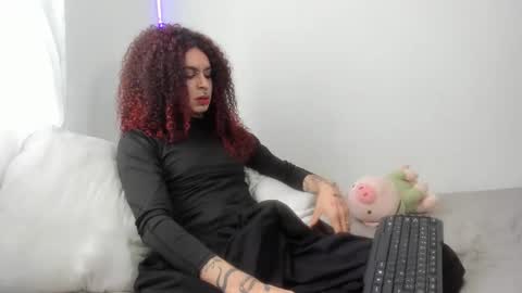 Snapshot of goth_ru chatting on February 27, 7:47 pm Russ online show from February 27, 7:47 pm