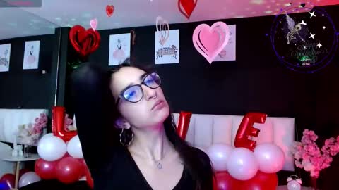 Meredith Alessandra online show from February 15, 5:10 am