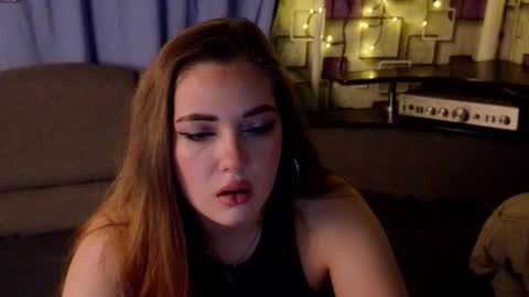 Grace online show from December 3, 11:05 pm