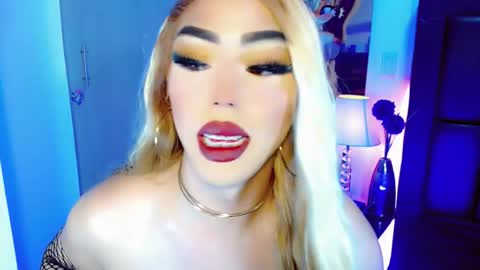 Grace online show from February 5, 2:26 am