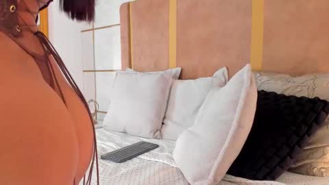 Grace Dupont online show from October 5, 12:30 am