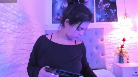 Gracey Milf online show from March 12, 11:31 am