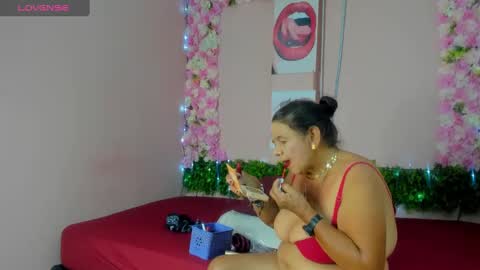 Mi Name is violeta  online show from February 2, 2:48 am
