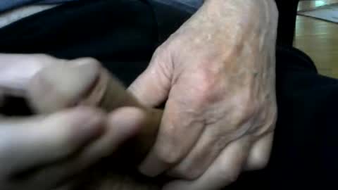 Grants room online show from November 7, 6:10 pm