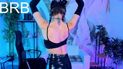 Snapshot of graycewild chatting on January 8, 2:25 pm GrayceWild online show from January 8, 2:25 pm