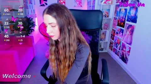 Snapshot of graycewild chatting on January 31, 8:22 am GrayceWild online show from January 31, 8:22 am