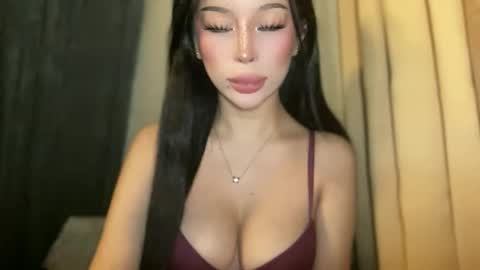 Marie Pelie online show from January 7, 8:58 pm