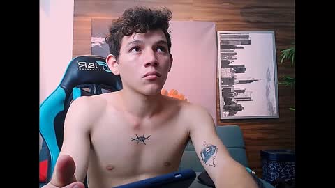 grecia_millercol online show from December 11, 2:52 am