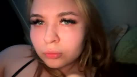 Lina 3 online show from January 31, 10:42 pm