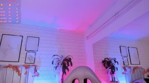   online show from October 21, 7:17 pm