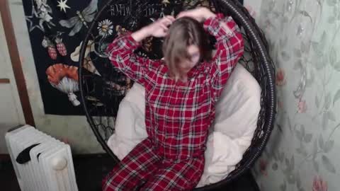 Lina online show from October 19, 6:23 pm