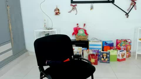 Gregori online show from December 17, 2:57 pm