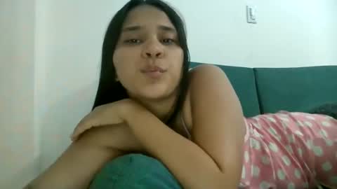Snapshot of greicy098 chatting on September 19, 3:10 am grei online show from September 19, 3:10 am