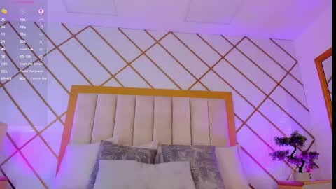 Greta Velvet  online show from November 22, 7:56 pm