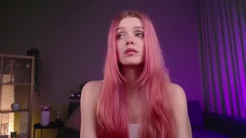 gretchen_mol online show from October 2, 7:51 am