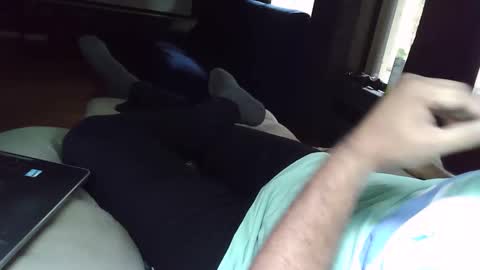 Snapshot of grey_stud chatting on September 10, 6:14 am Grey Stud online show from September 10, 6:14 am