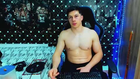 griego01 online show from June 10, 6:12 am