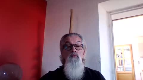 Snapshot of grybear60 chatting on January 14, 12:03 pm Grybear online show from January 14, 12:03 pm