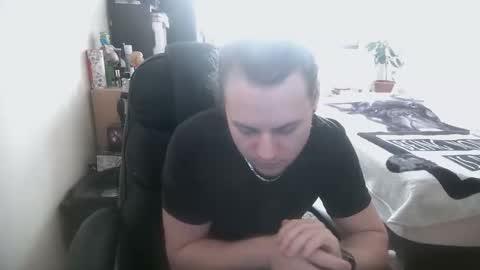 Gizzy online show from December 20, 11:17 am