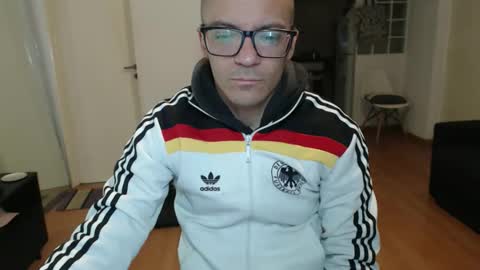 guachin_new online show from May 10, 6:36 pm