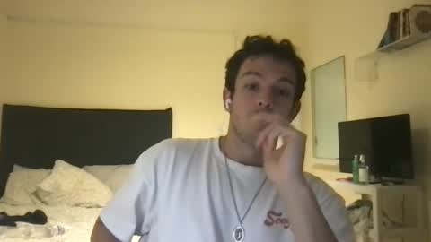 guapogringo03 online show from September 22, 10:47 pm