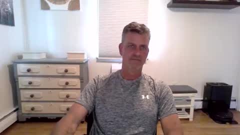 gudguy2025 online show from May 20, 5:19 pm