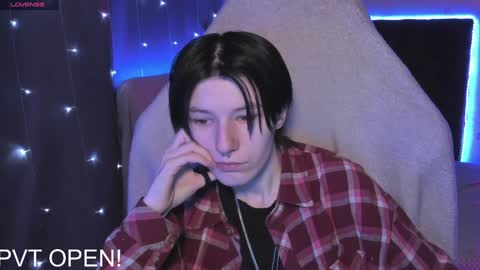 Angel online show from December 20, 1:00 pm