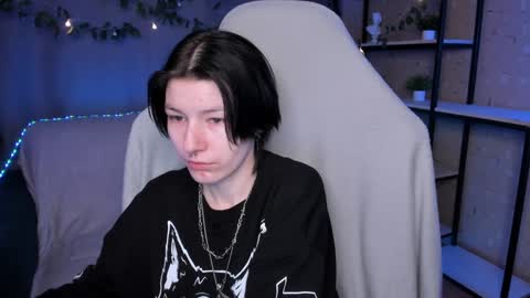 Angel online show from February 4, 10:54 am