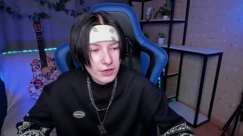 Angel online show from January 22, 11:01 am