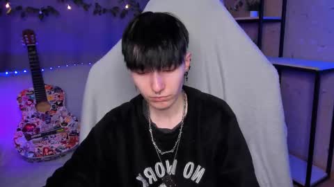 Angel online show from February 17, 10:40 am