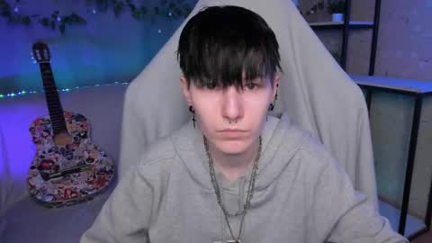 Angel online show from March 12, 9:34 am