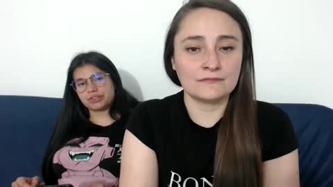 Vane blonde and Hazell black hair online show from December 1, 7:34 pm