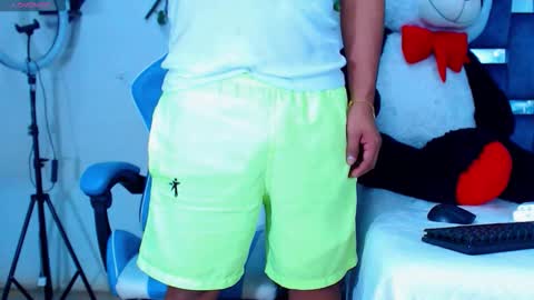 Hakim online show from November 20, 4:48 pm