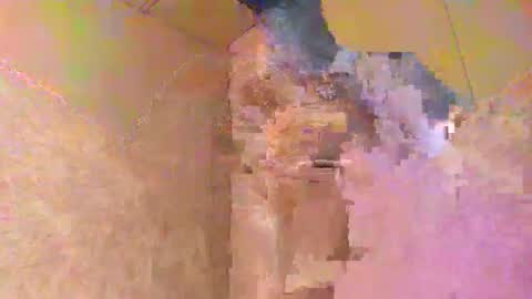 gutsdeschain online show from April 9, 4:05 am