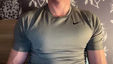 Snapshot of guyfromfinland1981 chatting on February 16, 8:11 pm NaughtyFitHusband online show from February 16, 8:11 pm