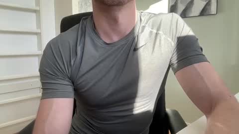 Snapshot of guyfromfinland1981 chatting on March 9, 7:23 am NaughtyFitHusband online show from March 9, 7:23 am