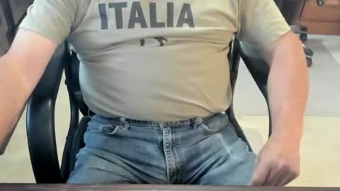 Guy online show from June 29, 12:16 pm