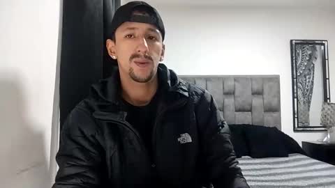 karim online show from February 25, 9:24 am