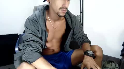 karim online show from January 26, 10:55 am