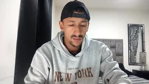 karim online show from May 14, 11:19 am