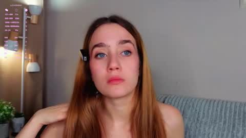 Julia online show from October 18, 1:21 am