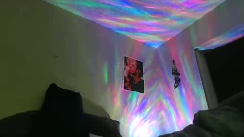 gwiththegirth online show from January 8, 7:55 am