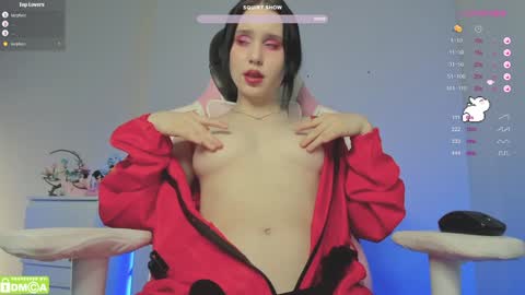   online show from February 3, 1:08 pm