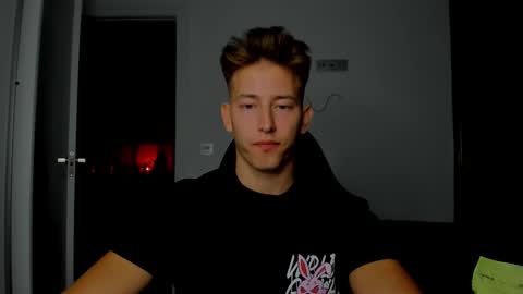 Oliver online show from January 16, 9:46 pm