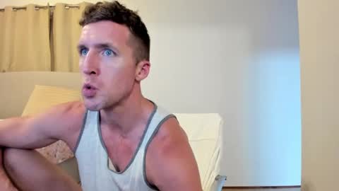 Snapshot of gymjock22 chatting on March 10, 10:24 pm GymJock22 online show from March 10, 10:24 pm