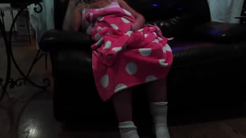 GypsyBella online show from January 13, 6:16 am