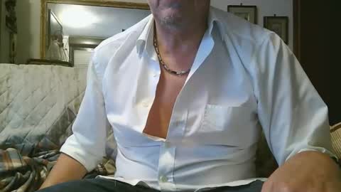 gyrdy online show from February 19, 6:10 pm