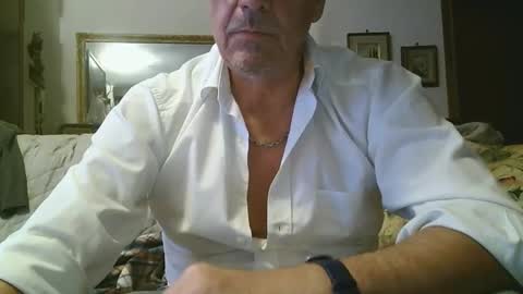 gyrdy online show from December 18, 4:17 pm